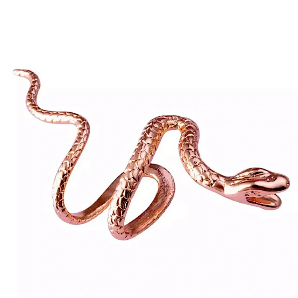 ⚜️𝟯𝟬%𝗢𝗙𝗙 𝗯𝘂𝗻𝗱𝗹𝗲𝘀 𝟯+⚜️ NEW Rose Gold Snake Cuff Earring - Picture 3 of 10